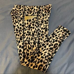 VS leopard legging